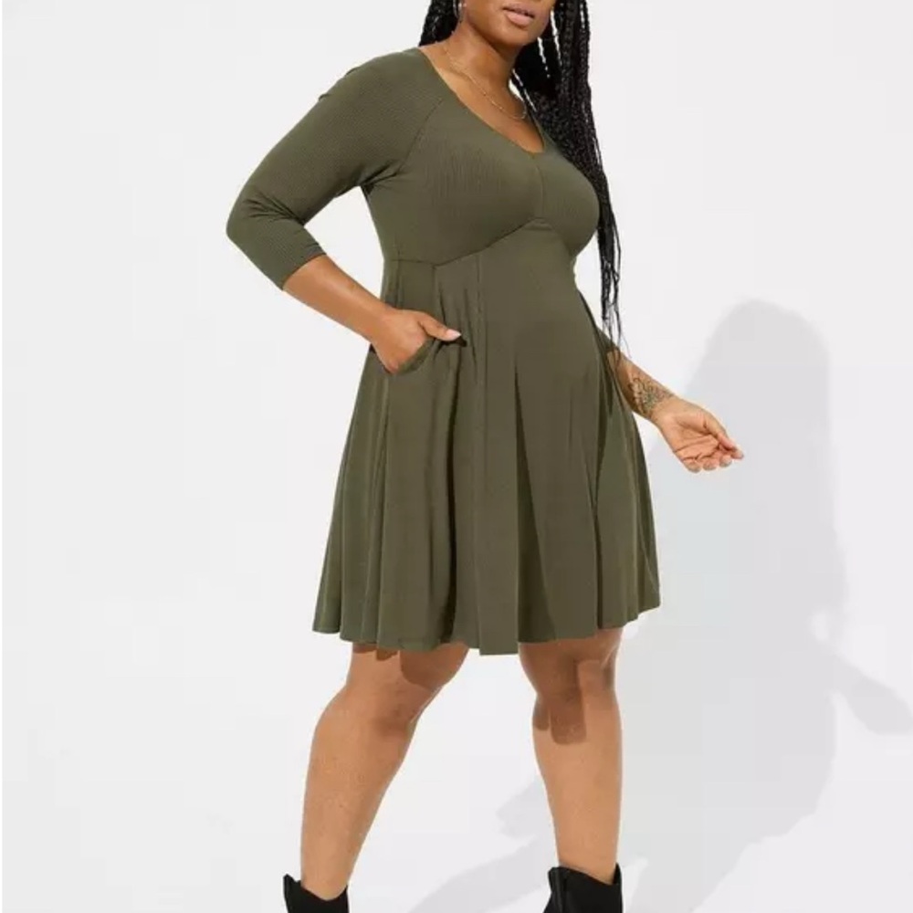 NWT Torrid mini foxy rib fit and flare dress, size 2